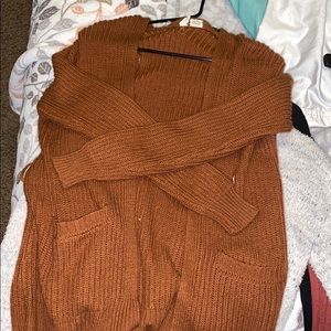 🔆3 FOR 25🔆 Sky and Sparrow sweater